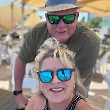 ISO knee & foot doctor. Thanks!