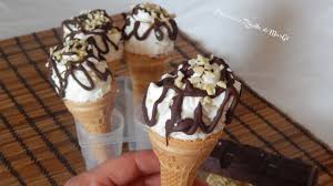 Utilizziamo una nocciola speciale, la nocciola piemonte igp (indicazione geografica protetta), anche chiamata la tonda e gentile delle langhe per la sua dolcezza e per la forma. Gelato Tartufo Bianco Al Caffe Fatto In Casa Youtube