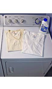 Washing colored and white clothes together : Out White Brite Laundry Whitener Summit Brands
