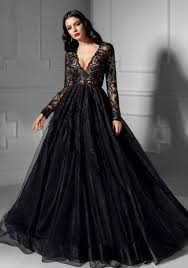 41 Designs Von Schwarzen Hochzeitskleid Das Sehr Charmant Ist In 2020 Hochzeitskleid Brautkleid Schone Kleider