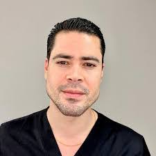 Victor Leon's Instagram, Twitter & Facebook