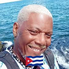 Con está publicación quiero recordar a La Actriz Cubana Elba Márquez,a lo  largo de su carrera trabajo en Teatro, Rádio, Televisión y Cine. Dentro del  Teatro Cubano,dejó su huella en Obras como,