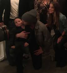 The latest tweets from duncan keith (@duncankeith). Nhlhockeywags Nhl Players Wife And Girlfriend Hockey Wife