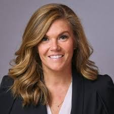 Kat Freeman's Instagram, Twitter & Facebook