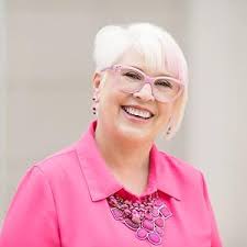 Amazon.com: Everything Mary Sewing Machine Rolling Carrying Case, Black  Quilted