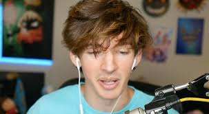 Why Is Flamingo Cancelled Youtuber Under Fire For Edgy Jokes On His Old Channel Albertstuff Hitc He had recently passed away. is flamingo cancelled youtuber under