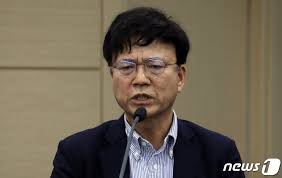 카이스트 이병태 교수 길거리 성추행하. ë¬´ìŠ¨ ì§ˆë¬¸ íƒœë„ê°€ ì´ëž˜ ì´ë³'íƒœ êµìˆ˜ ê¸°ìž¬ìœ„ êµ­ê°ìž¥ì„œ ë²„ëŸ­ ë‰´ìŠ¤ ë™ì•„ë‹·ì»´