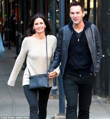 Thank you @duffgoldman and @charm_citycakes for bear & lily's cake. Courteney Cox Says Her Daughter Coco Wants To Be The Maid Of Honor At Wedding Daily Mail Online