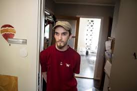 Folk i trappuppgången vrålade att det brinner”