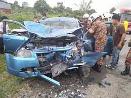 Banyak dari mereka yang memang akan berlibur dan tentu saja mudik ke kampung halaman. Pemandu Maut Rakan Parah Dalam Kemalangan Di Jalan Bingkor Sabah Post