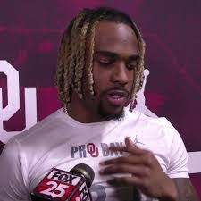 Eric Grey's Instagram, Twitter & Facebook