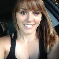 Vicki Dyer's Instagram, Twitter & Facebook