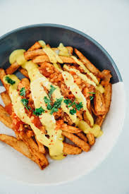 Chilli Cheese Fries In 2020 Cheese Fries Chilli Cheese Fries Roasted Vegetables