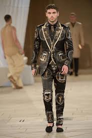 Dolce Gabbana Alta Moda Sartoria Fall Winter 2019 20 Dolce Gabbana Alta Sartoria Autumn Winter 2019 Couture Collection Fashion Suits For Men Best Mens Fashion How To Look Handsome