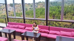 Dago giri 99a, mekarwangi, bandung 40391 indonesia — Lawang Wangi Creative Space Sikucingmanis