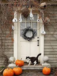 Homemade diy spooky outdoor halloween decorations. 30 Fabulously Spooky Outdoor Halloween Decorating Ideas