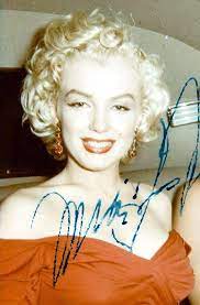 Fotos De ٠ Marilyn Monroe Merilin Monro ٠ 13 499 Fotos Vk Marilyn Monroe Celebridades Famosos