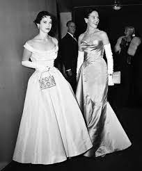 Gloria Vanderbilt Stokowski Eleanor Searle Whitney At The Metropolitan Opera New York 1940s Gloria Laura Vanderbilt S Gloria Vanderbilt Vanderbilt Gloria