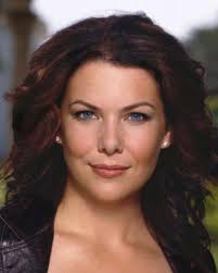 5/30 DAYS OF PORTRAITS 🎨🖌️ The way I finished Gilmore Girls earlier this  year, then immediately restarted it the moment it was 70 degrees is a mood.  I want all the cozy