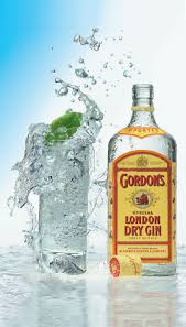 Pin By Duilio Romano On Pubblicita In 2020 Dry Gin Gordon S Gin Gin And Tonic