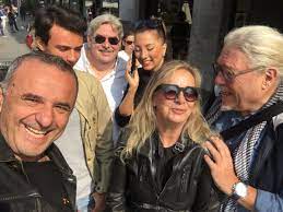 E' un bravo padre, non l'ex portiere dell'inter e attuale allenatore di calcio è stato tirato in ballo negli ultimi tempi dai figli, in. Marina Perzy On Twitter I Figli Crescono E I Dj Invecchiano Alcuni Altri No Alex Peroni Federicoolandesevolante Figlio Alex E Figlia Fede Corsocomo Milano Https T Co 8huiuhar1s