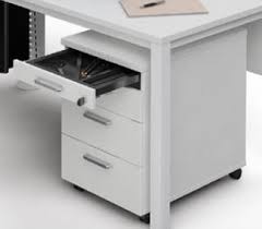 Freizeit, hobby & nachbarschaft (9) kunst & antiquitäten (9) haus & garten (121) büro (89) wohnzimmer (16) versand in büro. Rollcontainer 3 Schubladen Utensilienauszug 60 Cm Tief 209 00 Eur