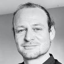 We are honored to have won a Gold Lion award in the newly-created category  "Luxury & Lifestyle" at the Cannes Lions International Festival of  Creativity for Aya Nakamura : Haut Niveau X