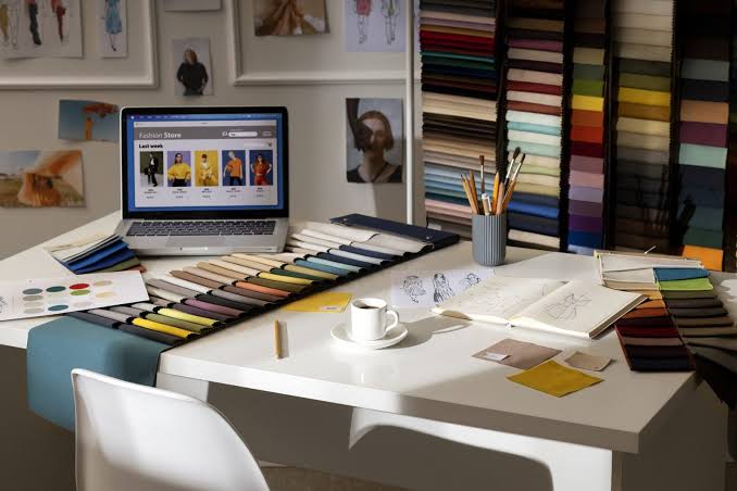 How Graphic Design Decisions Shape Brand Consistency