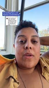 Zoe Slagle's Instagram, Twitter & Facebook