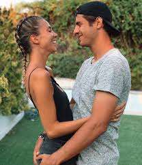 Cm, date de naissance, couleur des cheveux, couleur des yeux, nationalité. Alice Campello Morata On Instagram Family Alvaromorata