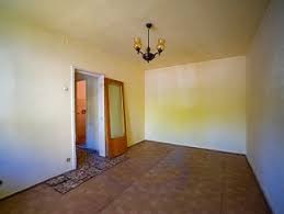 Blocul este construit in 2014, are 5 etaje, lift, parcare subterana. Vanzari Apartamente 2 Camere Bucuresti