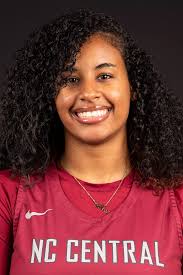 Nia Ford's Instagram, Twitter & Facebook