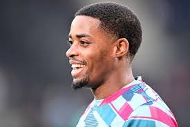 Reece Brown's Instagram, Twitter & Facebook