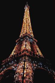D8mart Com Luxurylifestyle Billionairelifesyle Millionaire Rich Motivation Wealth Money Ri Eiffel Tower Photography Paris Wallpaper Eiffel Tower At Night