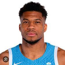 Who defends better. Giannis or Bobby?: Power Forward edition