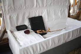 The cremation process itself can take anywhere from 4 to 15 business days, and that really varies greatly depending on the type of death and how the death occurred. Rest In Peace Here S How Long A Funeral Home Can Hold A Body Before Burial
