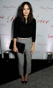 Black And White Checkered Pants Outfit Ideas What Are You Wearing On Thanksgiving 10 Perfect Outfit Ideas Black And White Pants Checkered Outfit Outfits