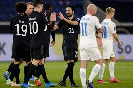 The squads will also be in the expected formation, the starting 11 and all the substitutes that. Zn36wmyipslf M