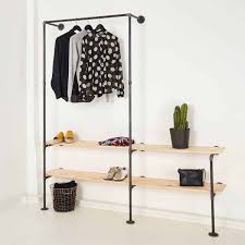 .selber bauen aus osb platten schrank klamotte, wohnung bauen 54 einbauschrank im schlafzimmer selbst bauen, brettertür diy schrank selber bauen olli einen schrank aus rohren bauen sony rx100 v test, schrankblock unter langer dachschräge, eigentlich sollte das passen einbauschrank selber. Garderobe Industrial Design Massgefertigt Aus Stahlrohr Online Kaufen