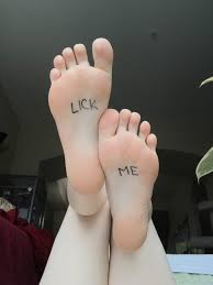 Pain across the ball (metatarsal bones) of the foot and can occur because of injury, arthritis, or pressure in this area from footwear (high heels) or activity. Feet Jo Posts Facebook