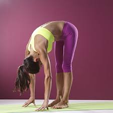 Your right leg should be bent in the knee, but the toes must remain on the starting point. 18 Exercises To Tone Your Legs And Butt Health Com