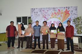 10 agustus 2018 | 2 tahun lalu. Siswa Smpit Auliya Diapresiasi Dengan Asr Hijaubintaro