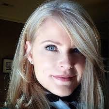 Amazon.com: Night's End (Samantha Albright Series): 9798429605425:  Redcliffe, Glenna, Ledbetter, Harold Thomas: Books