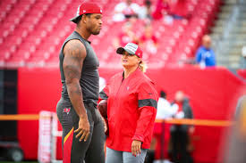 The tampa bay buccaneers kick off their 2020 schedule on sunday, sept. Nfl Playoffs 2021 Meet The 6 Women Who Will Be Coaching This Weekend