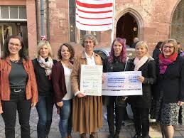 Lage kann nicht genau bestimmt werden kann. Vinzenzpreis Des Caritasverbandes Wurzburg Ging Nach Schweinfurt 1 Preis Fur Das Kinderhaus Der Aufnahmeeinrichtung In Schweinfurt Caritas Schweinfurt