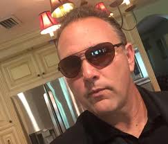 Gene Shroeder & Angelo D'Alessandro, 'Flip Wars': 5 Fast Facts You Need to  Know