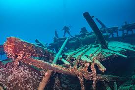 Graveyard of the Great Lakes: Tobermory's Shipwrecks - Luxe Beat Magazine