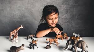 Tom is enthusiastic and positive and he is a people person. Describing Animals Dalam Bahasa Inggris Kelas Pintar