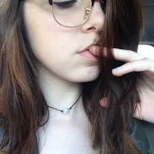 Annie Dee (@AnnieDee17)