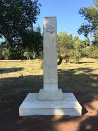 Βρίσκεται στους πρόποδες της πάρνηθας από τη μεριά των αφιδνών και της ιπποκρατείου πολιτείας. Monohmerh Ekdromh Ston Mara8wna Me Paidia Ti Na Deis